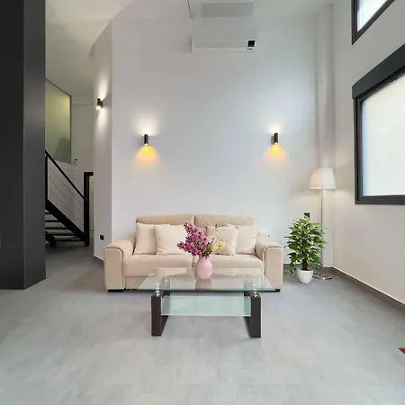 Loft Rambla Apartment *